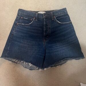 NWT Abercrombie & Fitch size 27 Jean shorts